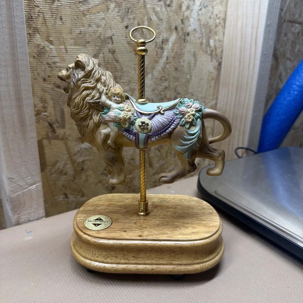 Vtg 1992 Breckenridge Carousel Lion Music Box Plays Carousel Waltz . Works